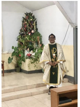 Kasihan, Romo Capek….