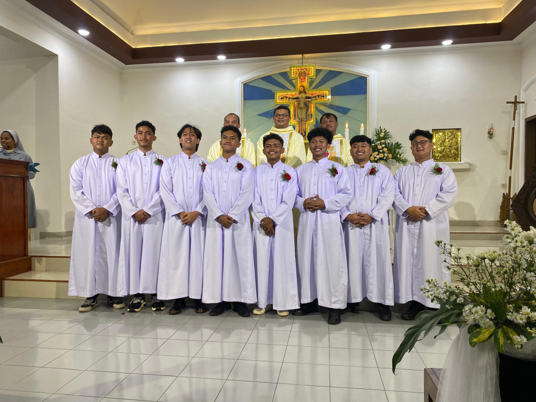 Kata Sambutan Doktor Frederikus Fios, Perwakilan Orang Tua Frater pada Saat Penerimaan Jubah di TOR Keuskupan Bogor Senin, 2 Februari 2026